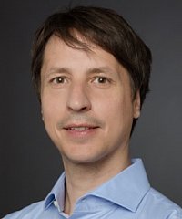 Prof. Dr. Florian Eßer (Vertretungsprofessor)